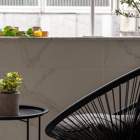 Luxury Suites With Jacuzzi By Sea&Thecity Thessaloniki Exterior foto