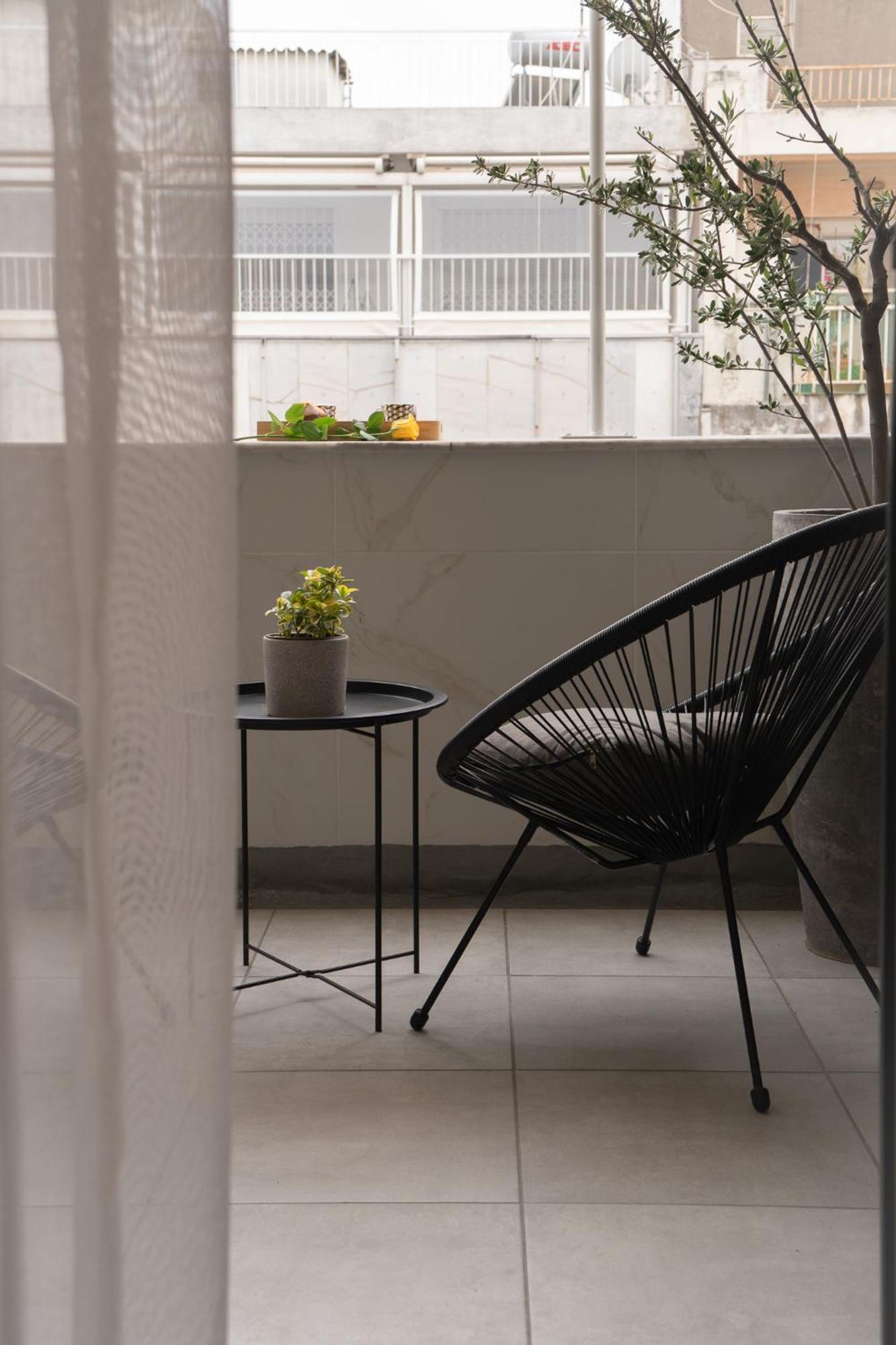Luxury Suites With Jacuzzi By Sea&Thecity Thessaloniki Exterior foto